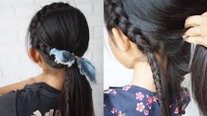 崩れない三つ編みポニーテール玉ねぎヘアの作り方スプレー