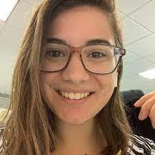 Veronica Pizzuto's Instagram, Twitter & Facebook