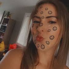 Jenna Riddell (nenabellaxox)