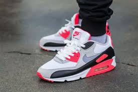 Nike Air Max 90 Infrared 2010 On Feet Sneaker Review Nike Air Max 90s Sneakers Nike Air Max Nike Air Max 90