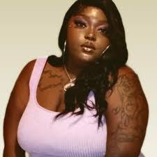 Lashell Allen's Instagram, Twitter & Facebook