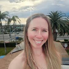 Shared housing in Santa Fe, NM for 53-year-old artist