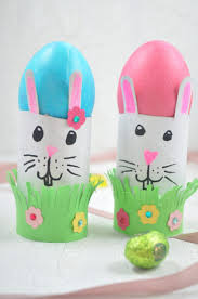 Eierbecher Aus Klopapierrollen Klopapierrollen Basteln Ostern Osternest Basteln Basteln Mit Kindern