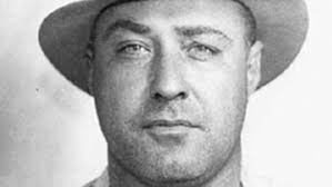 Here's How Gangster Machine Gun Kelly Was Finally Caught