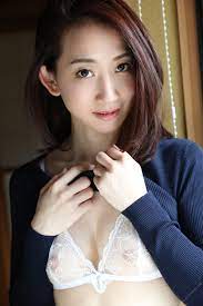 Post Digital Photo 2019-10-28 Kana Mito 水戸かな - A Person Who Loves Flowers  花を愛でる人 - BestPrettyGirl