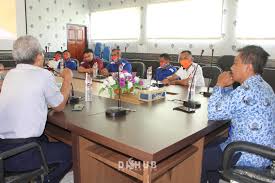 Dengan menjawab kedua pertanyaan tersebut maka dapat diketahui faktor yang mem lebih besar dari 1. Kunjungan Kerja Dishub Kota Malang Dinas Perhubungan Kota Madiun