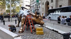 New york (ap) — new york city says it's finalizing plans to relocate wall street's famous charging bull statue. Repairs Underway On Wall Street Charging Bull After Vandalism In Lower Manhattan Abc7 New York