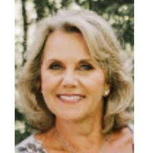 What are some must-do activities and places to visit in Maui?