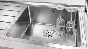 stainless steel sinks  a showpiece for