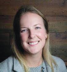 Samantha Reamer's Instagram, Twitter & Facebook