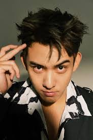 Chen Ting's Instagram, Twitter & Facebook