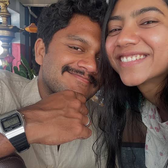Pooja Kannan spotted in her recent clicks with her husband, radiating love  and happiness 💕✨ #PoojaKannan #beziquestreams #tamilactor #kollywood  #kollywoodcinema #kollywoodmovie #tamilmovie #tamilcinem