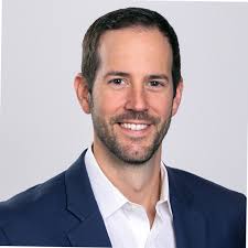 Gary Aiello's Instagram, Twitter & Facebook