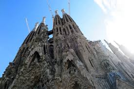 Hier ist wow sagrada familia 170 lösungen. Gaudi S Barcelona Sagrada Familia Casa Batllo Travelgeekery