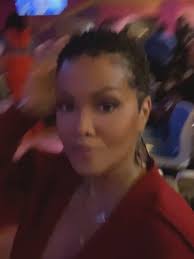 Don’t forget to make time to play 🤎 Me and babe did just that. It’s so  easy to get caught up in the everyday rut—overworking, over-functioning…  but where’s the joy in that? There is none. Be sure to ...