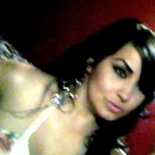 gloria ceja (@glocej23)