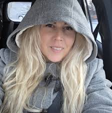 What are the current road conditions from Powell to Rawlins?