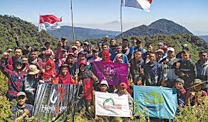 Indonesian independence day celebration posters set. How Indonesians Celebrate Independence Day Arab News