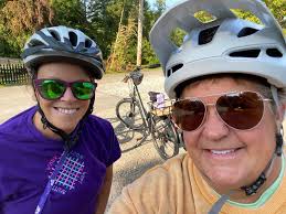 Nashville was good to us! ❤️ We witness so many beautiful artisan pieces,  visited with some, had to pull Pam from fiber and pottery shops (😂) .  Inspired. Relaxed. Rejuvenated. Blessed. ❤️