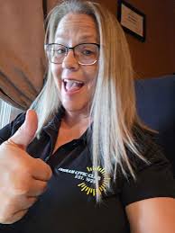 What places deliver to Ingram that are not pizza places?