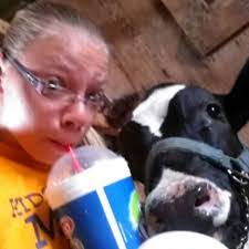 Alyssa Mctaggart's Instagram, Facebook & TikTok