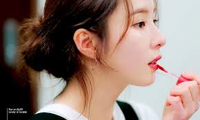 신세경 (r1528 판) - 나무위키