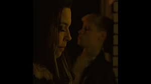 Itu adalah remake inggris dari. Mommy 2014 Imdb