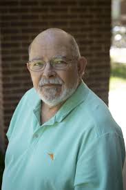 Joseph Porter, a 'dedicated scientist' and psychology professor, retires  after 46 years