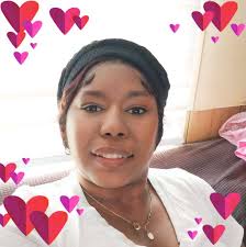 Is there a place around that details cars?