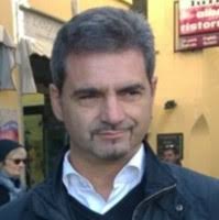 100+ profili “Peris”