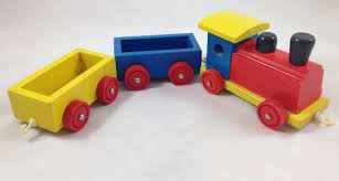 Wooden Toy Train With Two Cars Vintage Colorful Wood Train Carros De Brinquedo De Madeira Brinquedos De Madeira Para Criancas Carrinho De Madeira