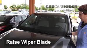 Find the correct windshield wiper blade size for 2015 toyota highlander. Front Wiper Blade Change Toyota Highlander 2014 2019 2015 Toyota Highlander Le 2 7l 4 Cyl