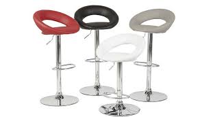Tabourets classiques et modernes, avec ou sans dossier ou accoudoirs, pour le comptoir de cuisine ou le bar. Tabouret De Bar Design Contemporain Augusto