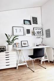 Comment Meubler Et Decorer Un Bureau Scandinave Blanc Decoration Bureau Idee Deco Bureau Deco Bureau