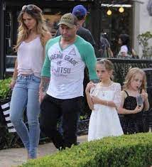 They began officially dating in 2001 for about seven years before getting married in 2009. Joe Rogan S Wife Jessica Rogan Bio Wiki Net Worth Husband Kids