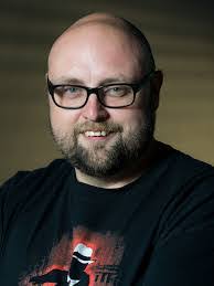 Steve Cavanagh's Instagram, Twitter & Facebook