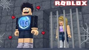 The police are npcs that appear at the end in the game break in. Le Reparto Pizza A Chicas Guapas En Roblox Roblox Work At A Pizza Place Degoboom
