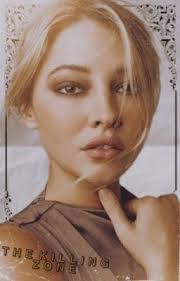 Aurora Hicks's Instagram, Twitter & Facebook