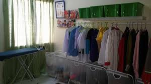 Rak penyangkut baju paip pvc 11. Lihat Bagaimana Wanita Ini Lipat Susun Baju Dengan Kemas Di Rumah Sangat Efektif