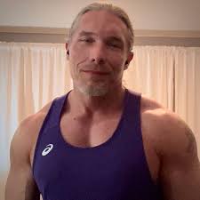 50, 6'4” from the Dallas area