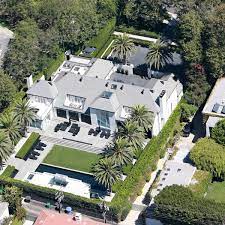 Simon cowell broke his back in an electric biking accident in august and had to undergo extensive surgery to repair the damage. Simon Cowell Says House Healer At Los Angeles Mansion Did A Great Job Mirror Online