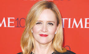 Red hair (or ginger hair) occurs naturally in one to two percent of the human population, appearing with greater frequency (two to six percent). Samantha Bee Roasts Trump At Correspondents Dinner Arab News