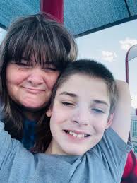 My shoulder dey hold water 💦 🥹