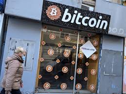 It does not rely on a central server to process transactions or store funds. Bitcoin Boom Threatens To Turn It Into Pure Gold Bitcoin The Guardian