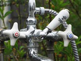 Gartendusche Mit Warmwasser So Klappt S