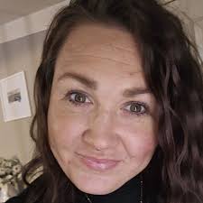 What are the differences between truancy and chronic absenteeism?