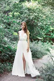 22 Casual Wedding Dresses For Summer Outdoor Wedding Dress With Buttons Forest Wedding Venue Casual Wedding Dress Outdoor Wedding Dress Bridal Gowns