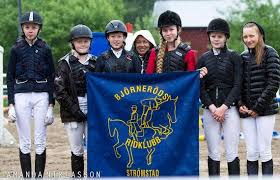 bjornerodsridklubb.se
