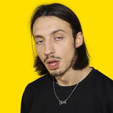 The album was released on 5 october 2018, the same day as her single duet with her brother, roméo elvis. Romeo Elvis Hip Hop Urban Belgium