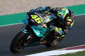 The on again, off again, saga of whether valentino rossi gets a motogp ride with petronas yamaha sepang racing team (srt) has taken a new twist with a twitter post. Rossi 2021 Yamaha Motogp Bike Very Similar To 2020 M1
